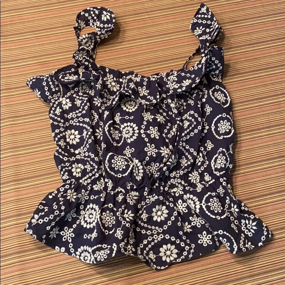 Lulus Navy tank